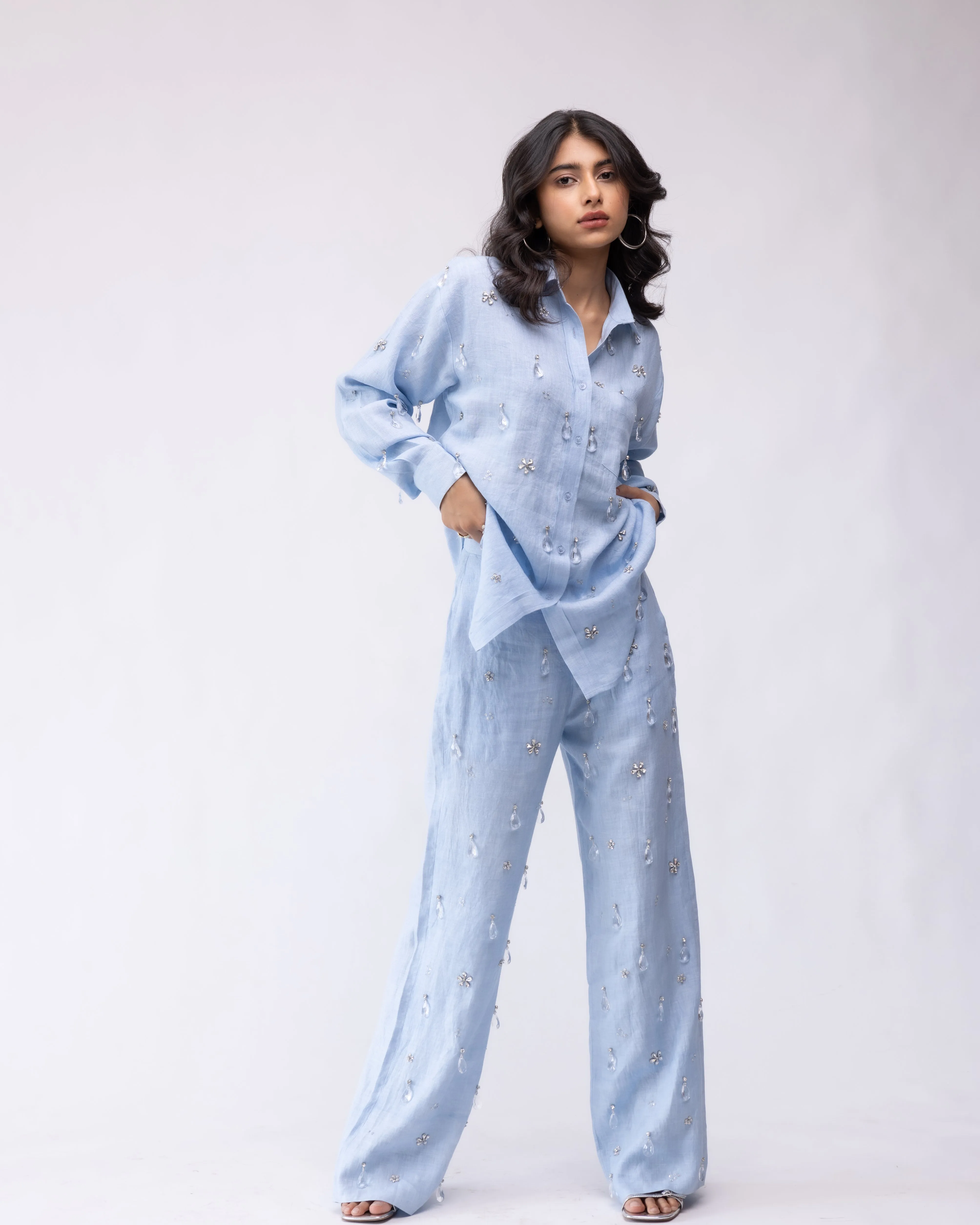 100% linen high-waisted trousers with crystal drop embellishing