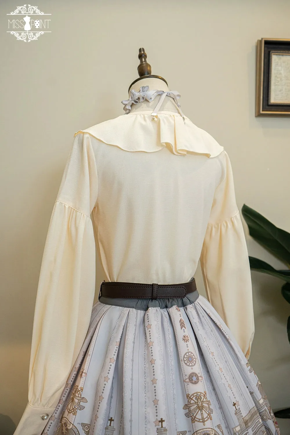 (BFM)Miss Point~Demon Hunting Notes~Elegant Lolita Beige Mutton Sleeve Blouse