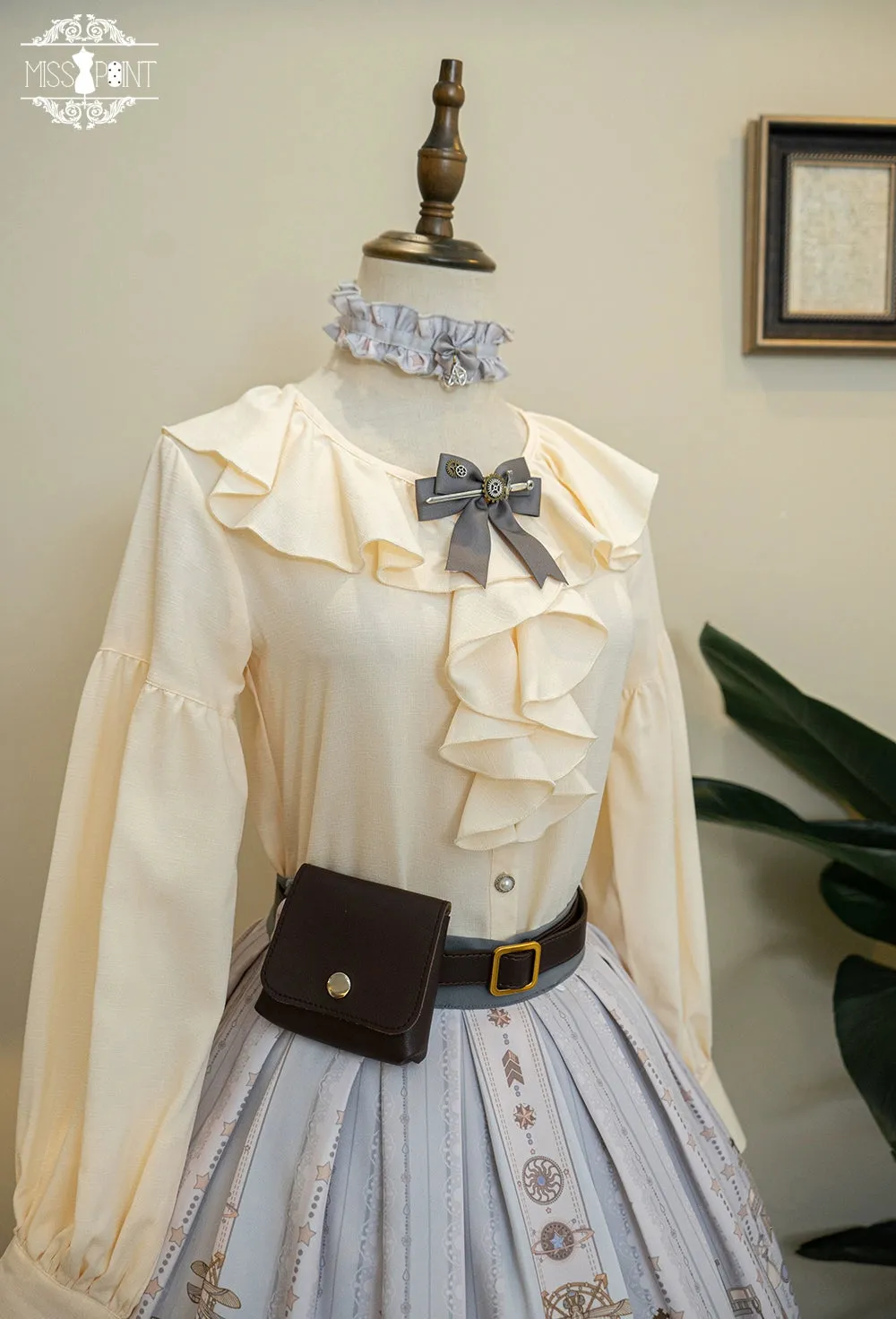 (BFM)Miss Point~Demon Hunting Notes~Elegant Lolita Beige Mutton Sleeve Blouse