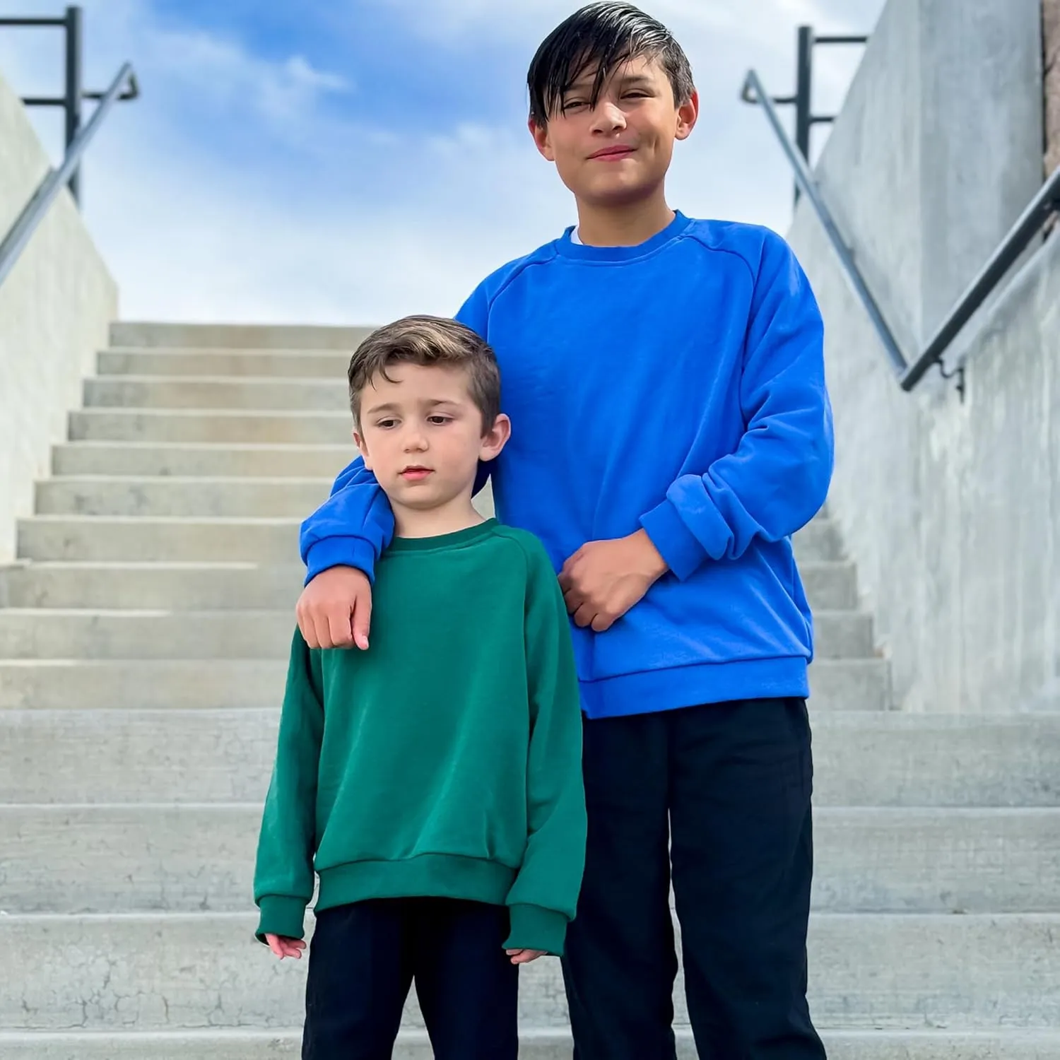 BIG ELEPHANT Boys Crewneck Sweatshirt Youth Fleece Sweatshirts Long Sleeve Basic Pullover Soft Warm Thin Fleece for Kids