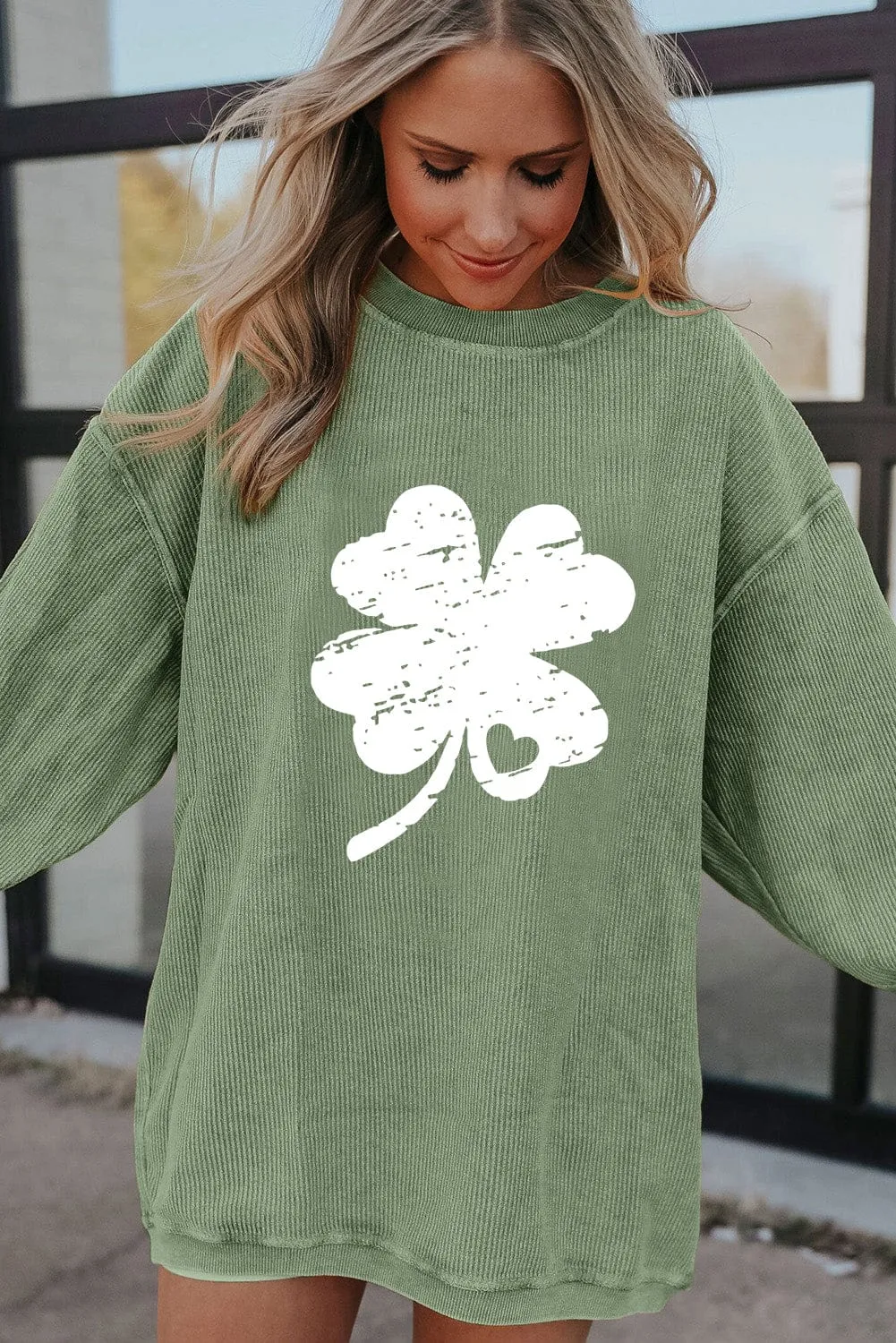 Casual Clover Graphic Sweater
