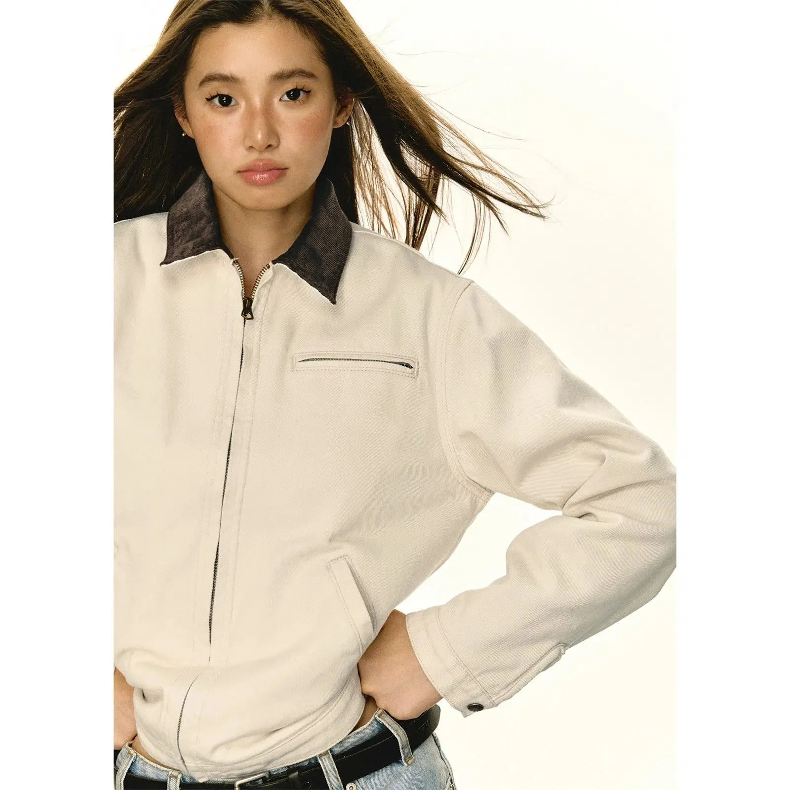 Contrast Collar Sleek Zippered Coat