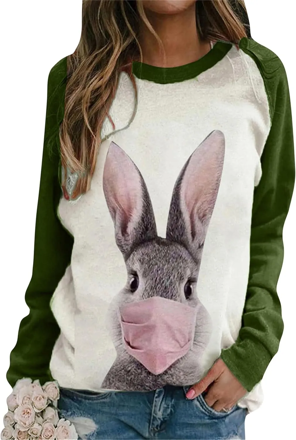 FLITAY Women's Easter Basic Sweatshirt Crew Neck Long Sleeve Sweatshirt Casual Loose Sweatshirt with Rabbit Print