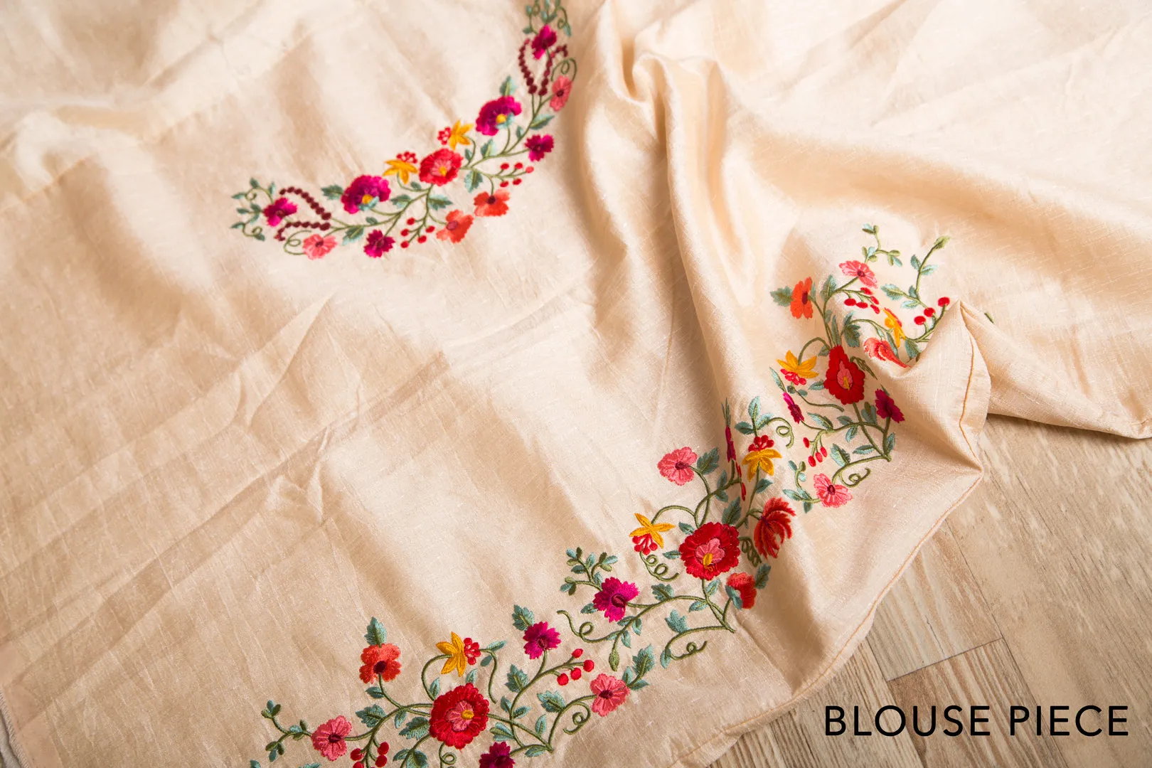 Floral border saree R8_306