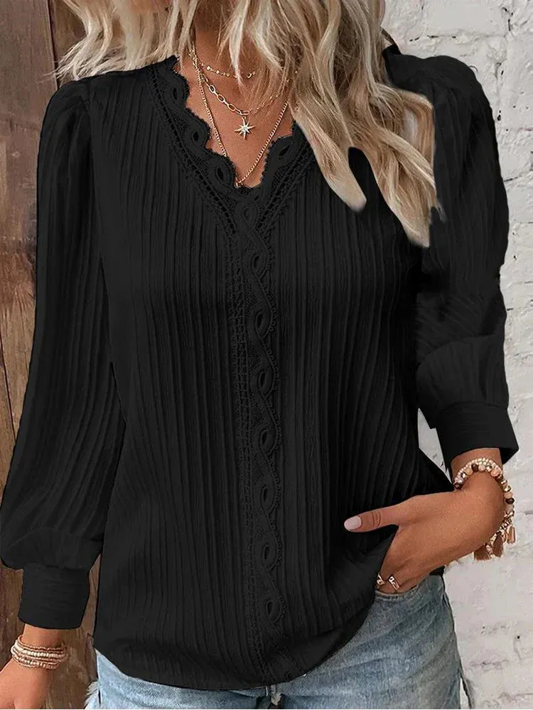 Sophia | Elegant Chiffon Blouse with Delicate Lace Details