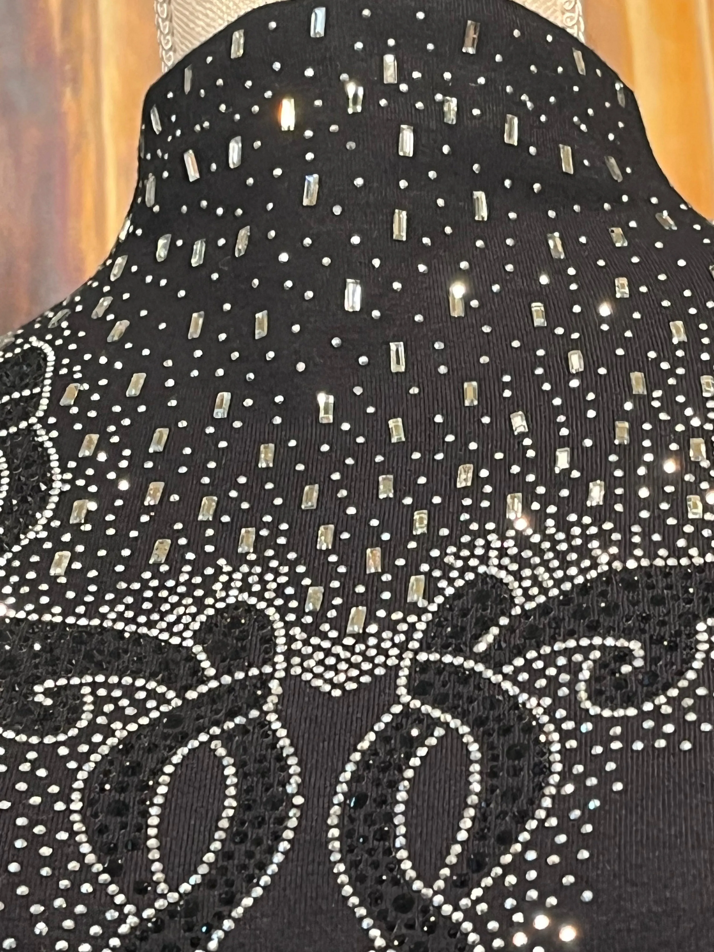 Sparkly crystals Black long sleeves blouse