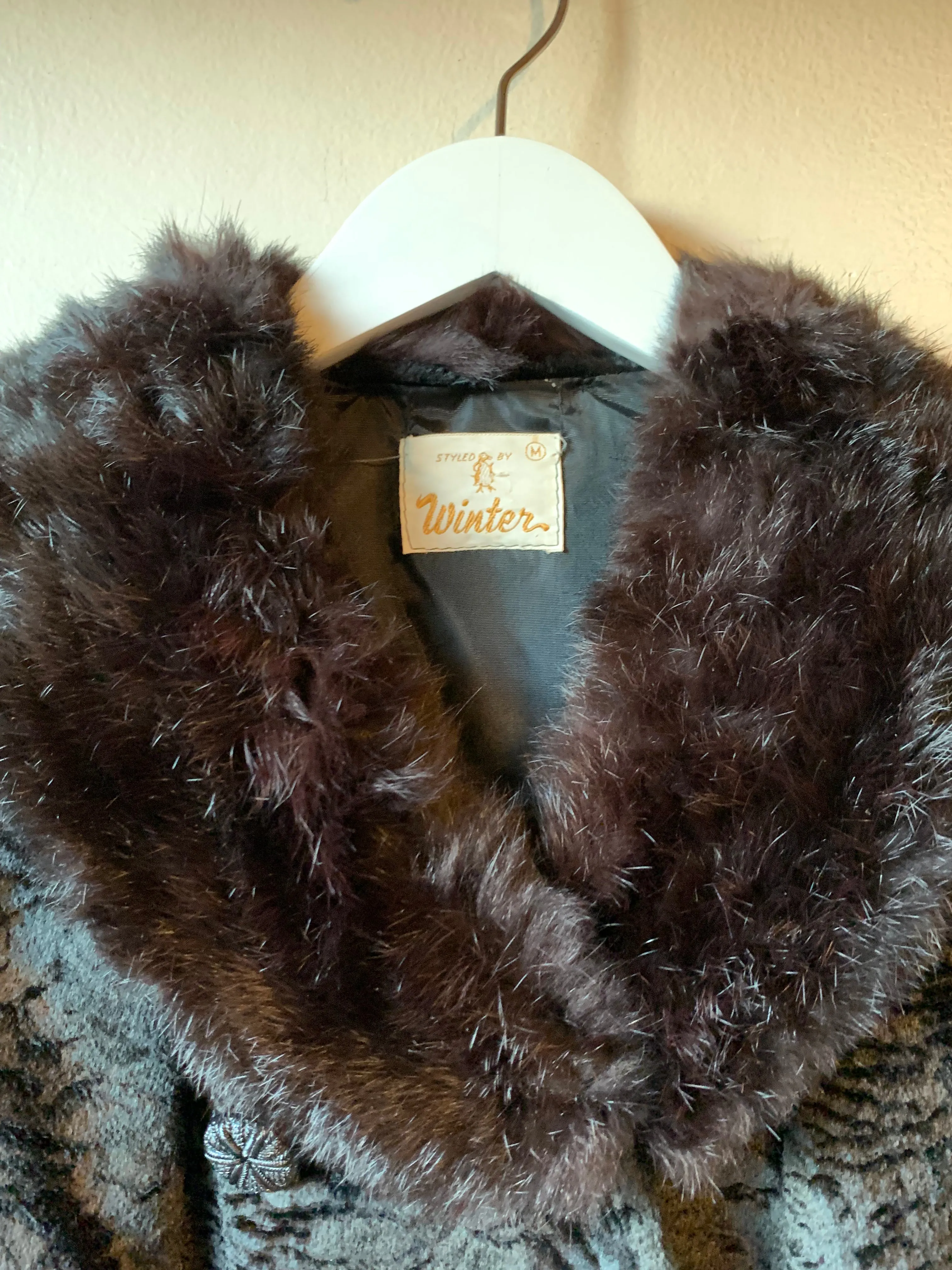 Vintage Sleek Black Rabbit Fur Collar Coat (M)