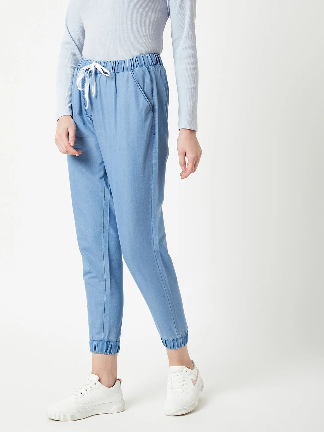Women's L Blue Regular Length Mid Rise Clean Look Regular Fit Denim Joggers