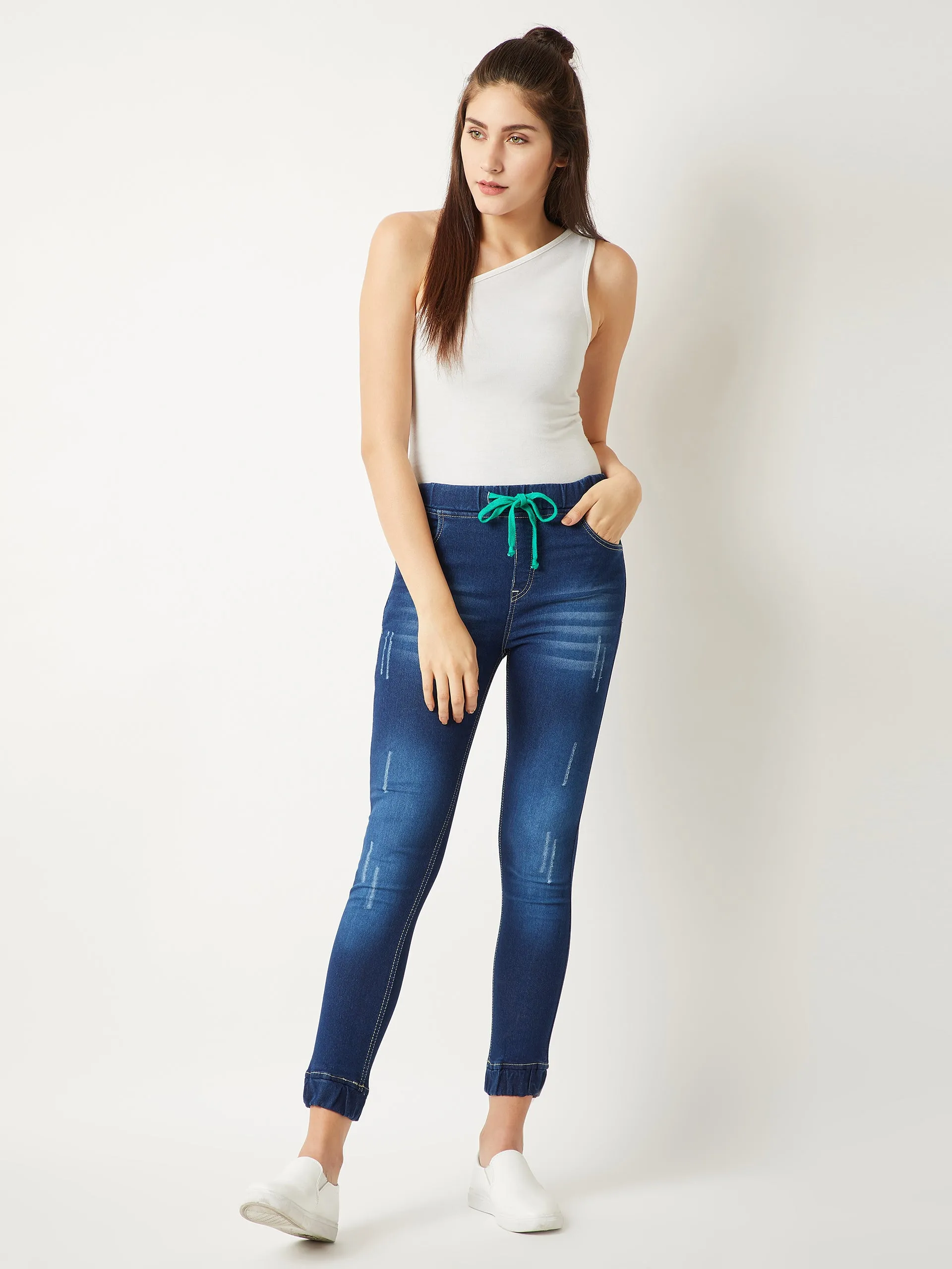 Women's Navy Blue Relaxed Fit Mid Rise Scraping Detailing Regular Length Stretchable Denim Joggers