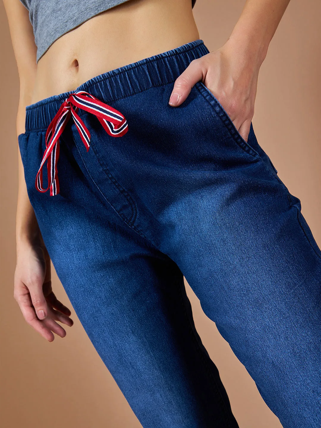 Women's Navy Blue Solid Mid Rise Clean Look Regular Length Stretchable Denim Jogger Pants