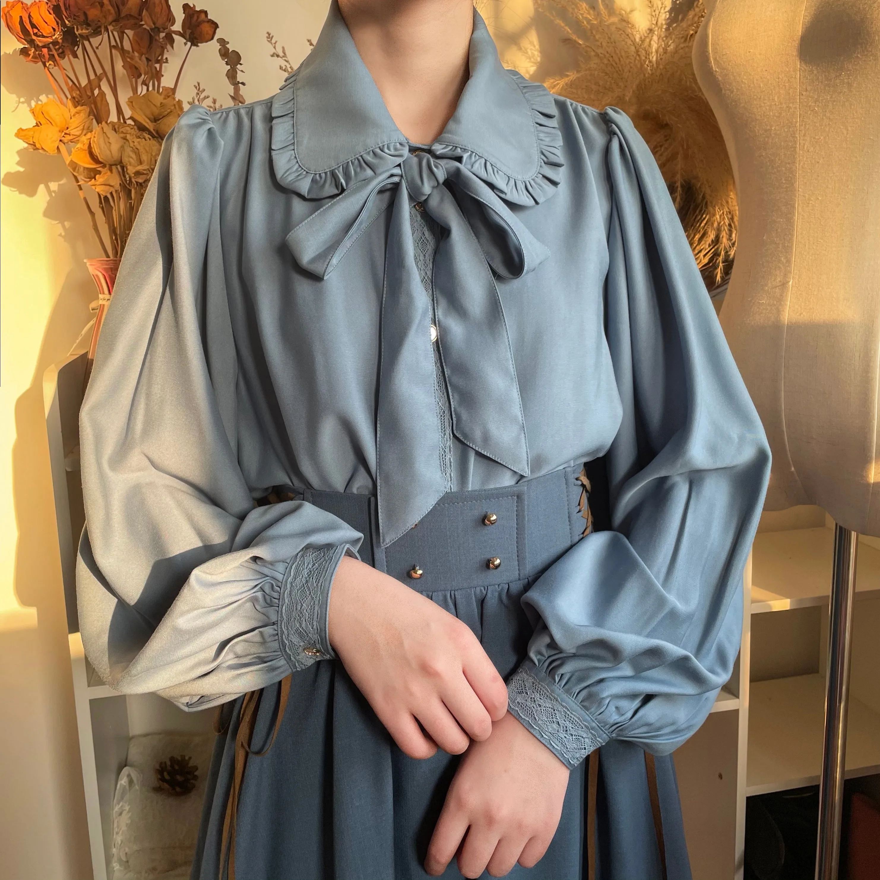 YuanSu~Mayer's Whisper~Vintage Large Sleeve Lolita Blouse